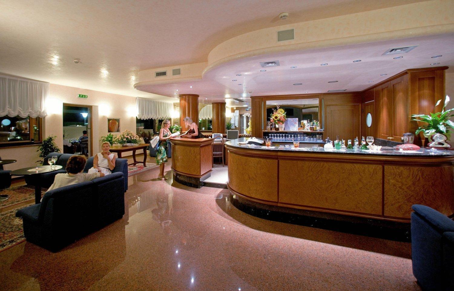 Hotel & Wellness Fra I Pini Lignano Sabbiadoro Extérieur photo